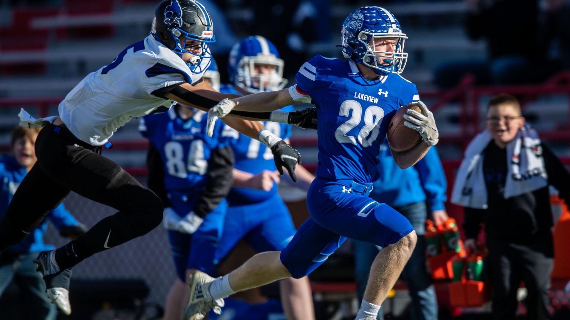 Class C-1: Columbus Lakeview fends off Pierce to win state football title